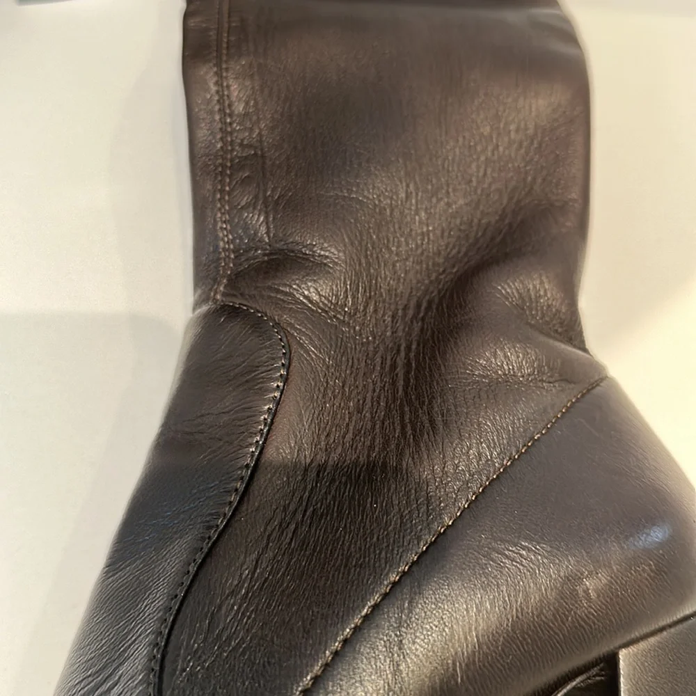 Prada boots. 37 - Picture 4 of 6